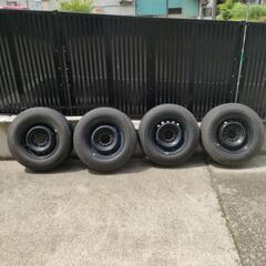 ハイエース 純正タイヤセット