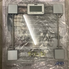パーソナル体重計 UC-332 リサイクルショップ宮崎屋　佐土原店　25.9.18Fの画像