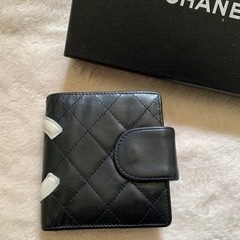 CHANEL シャネル　カンボン　二つ折り財布の画像