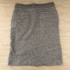 【お話し中】 UNIQLO  ユニクロ　スウェット生地　スカート　Mの画像