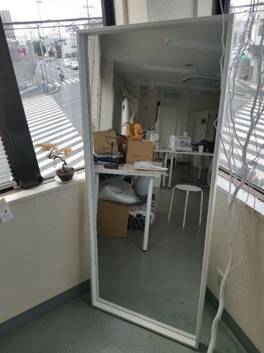 IKEA 鏡　大きいミラー