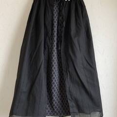 【新品！】スカート　チュールスカート　ロング　2枚　2WAY　Fサイズ　サラサラ生地　涼しい　黒　水玉　ドット　ウエストゴム　ゆったりの画像