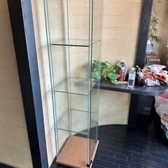 IKEA ショーケースの画像