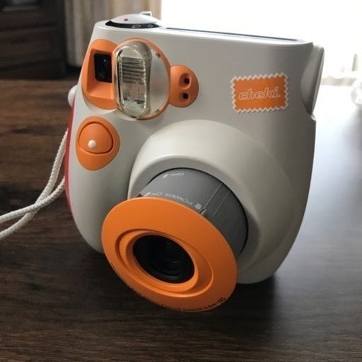 チェキ　インスタントカメラ