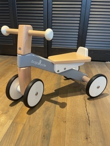 ボーネルンド　木の四輪バイク　三輪車