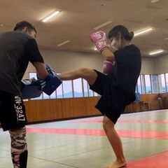 上田で始める！初心者キックボクシングクラス！ - スポーツ