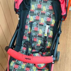 アップリカ B型ベビーカー マジカルエアープラス 赤 レッド ミッキー マウスデザイン　折りたたみ 軽量 自立 メッシュの画像