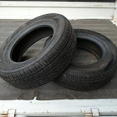 中古　タイヤ　205/65R15　2本