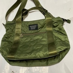 2WAYナイロンキルティングトートBAG 軽量 春夏秋冬の画像