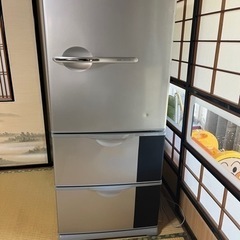 商談中　2010年製　SANYO冷蔵庫255L  