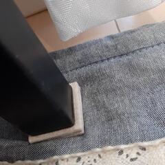 折りたたみ机(足のネジ1本欠損品)の画像