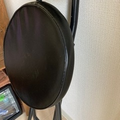 折りたたみ 黒 イスの画像