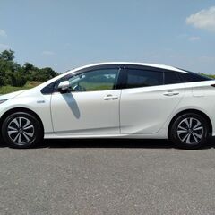 家庭用100V充電可.急速可！プリウスPHV-A！メーカー11.6インチナビ プリクラ レ-ダークルーズ 衝突緩和 検R6.7の画像