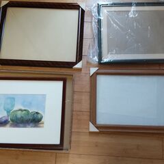 絵画（額縁付き）３枚＋αの画像