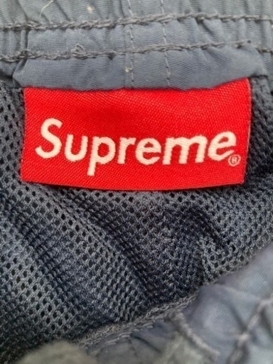 期間限定価格！supreme  シュプリーム　ウォームアップパンツ