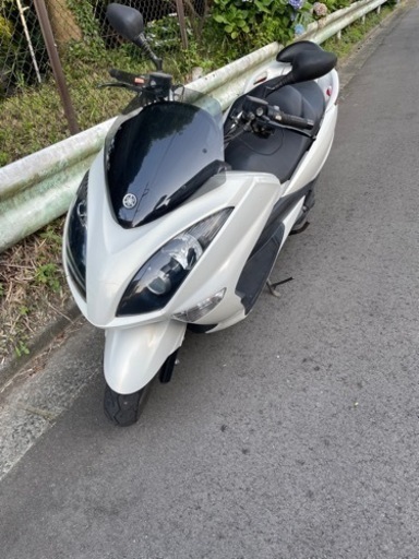 ヤマハ　マジェスティ4D9 白　ノーマル　通勤