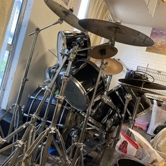 ライブはやりません、セッションのみ　やりませんか！