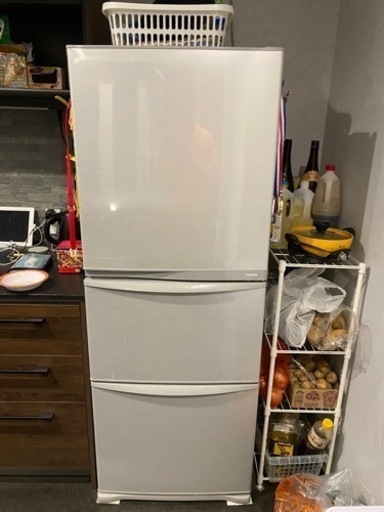 【取引終了】値下げしました！TOSHIBA冷蔵庫３４０L