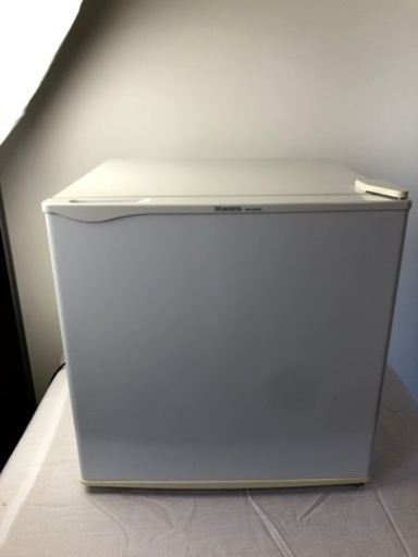 MORITA ノンフロン電気冷蔵庫 46L MR-D05BC 2012年製