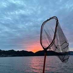 エンジン付きのゴムボート の釣りです🚣🎣