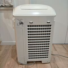 【急募】中古/シャープ 加湿 空気清浄機 KC-B50-W 差し上げますの画像