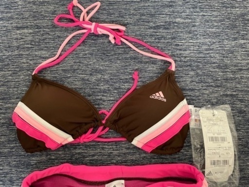 レディース水着 アディダス（adidas）Mサイズ （元値¥11,600）【値下げ交渉可】