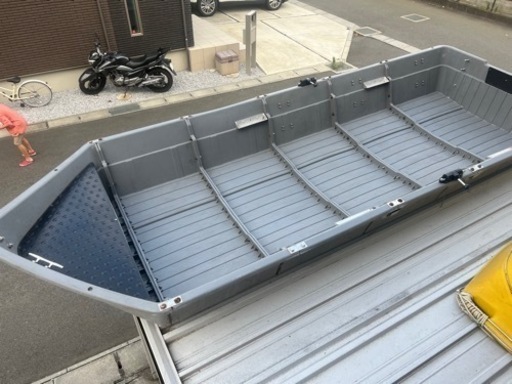 商談中　　　　　Exect familiar EX330 UHPE  6分割ボート　2馬力ボート