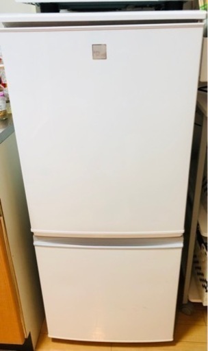 キンキンに冷える冷蔵庫お譲りします！シャープ製✨