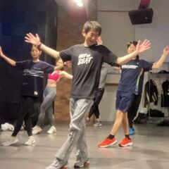 【7/2(日)15:00-16:00】【筋トレ×ダンス】京王堀之内で楽しく運動しよう！運動超初心者さん大大大歓迎🔰の画像