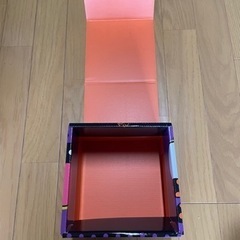 Tokyo Disney Resort Halloween 2011 お菓子箱の画像
