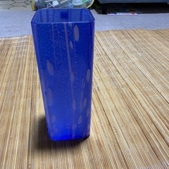 津軽びいどろ　花瓶