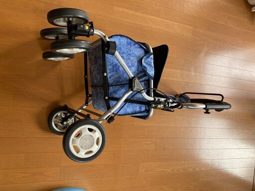 シルバーカー　手押し車
