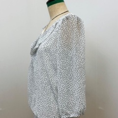 ブラウスの画像