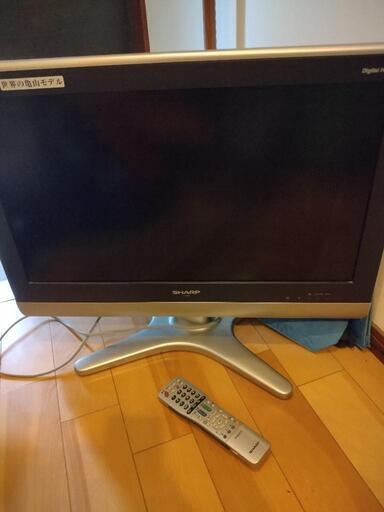 SHARP 26V型 液晶テレビ AQUOS LC-26E5\n\n