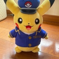 駅長ピカチュウ★ぬいぐるみ★新品