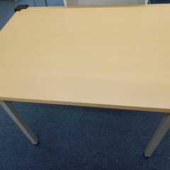 テーブル　多少傷汚れあり