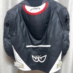 Berik ベリック レザージャケット レーシングスーツの画像