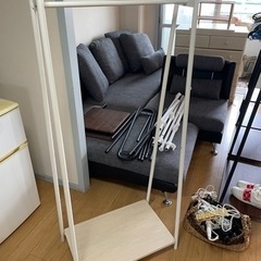 【売却済】店舗用などにもgood！！ハンガーラック