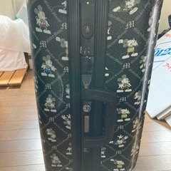 ミッキー　スーツケース　中型の画像