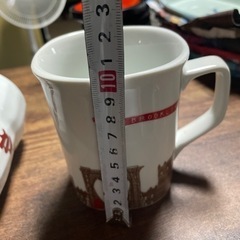 マグカップとコップの画像