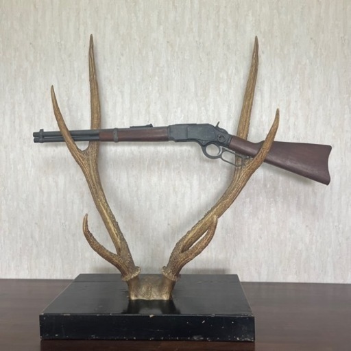 鹿の角　台座付き 鹿の角 台座つき 売れ筋