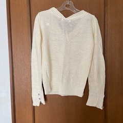 nombre impairの麻のカットソーの画像