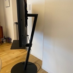 【43Vテレビ＋スタンド】TOSHIBA REGZA G20X 43G20X / ナカムラ｜NAKAMURA テレビスタンド ハイタイプ WALL anataIRO ブラック(レコーダー棚板付き)の画像