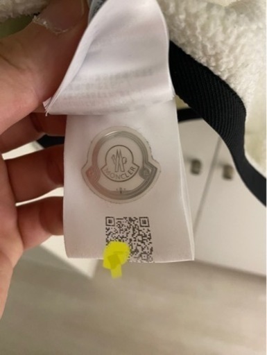 ‼️明日まで‼️ 【美品】モンクレール国内正規品MAGLIA IUMPER Mサイズ