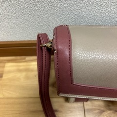 上品系ショルダーバックの画像