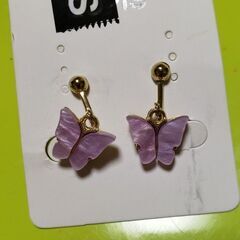 イヤリング蝶々