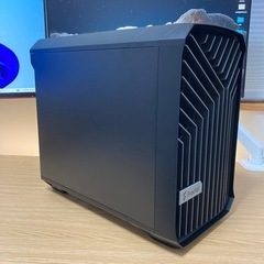 Fractal Design Torrent Nano Black Solid ミニタワー型の画像