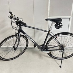 GIANT ジャイアント ESCAPE R3 クロスバイク 自転車　