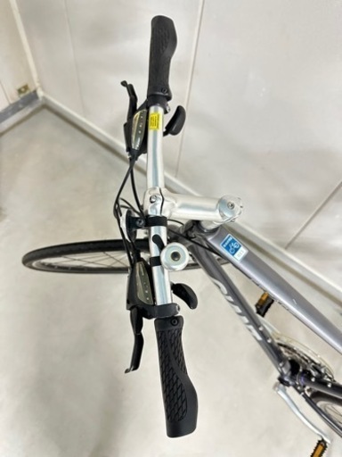 GIANT ジャイアント ESCAPE R3 クロスバイク 自転車　