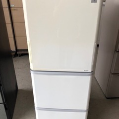 福岡市内配送無料　シャープ SHARP SJ-PW31Y-W [プラズマクラスター搭載冷蔵庫 （314L・どっちもドア） 3ドア パールホワイト] 焼けあり